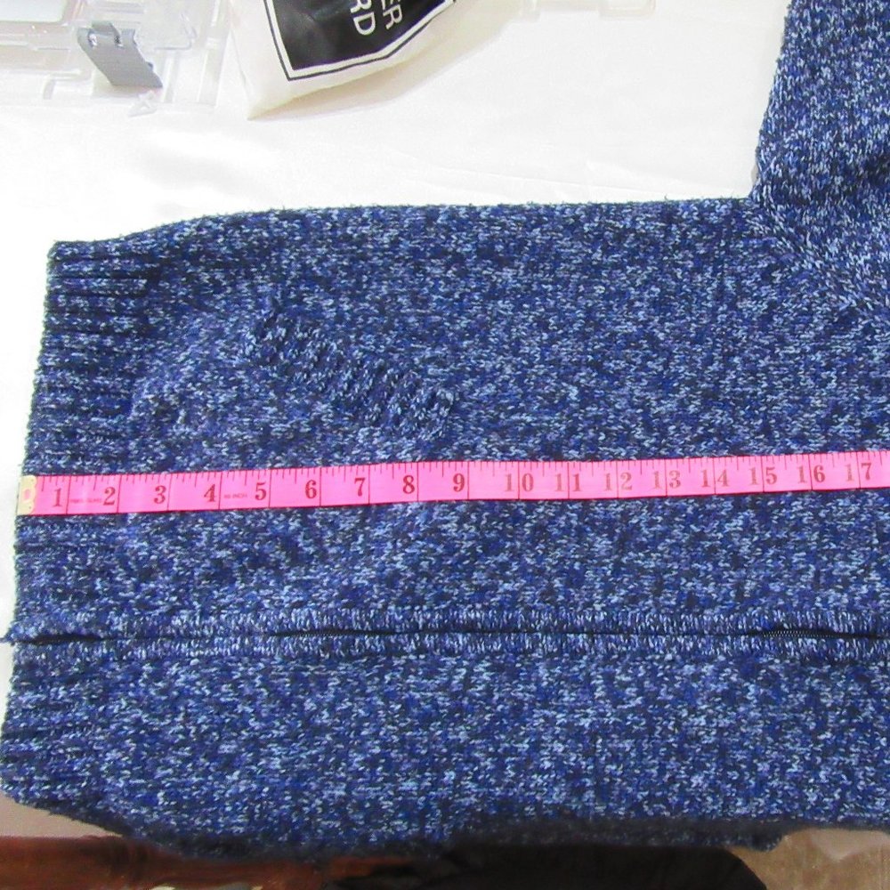Zip sweater - Picture 9 of 9